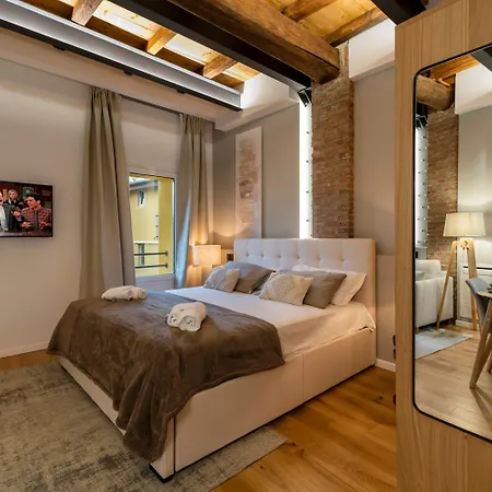 Borgo Rotondo * 圣乔瓦尼·因皮尔斯