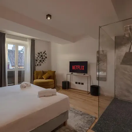 Borgo Rotondo 圣乔瓦尼·因皮尔斯